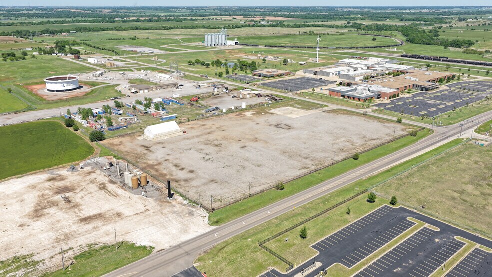 More Photos Of 2620 Evans Rd, El Reno Land For Lease
