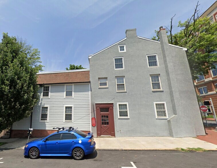 Primary Photo Of 301 W Market St, West Chester Office Residential For Lease