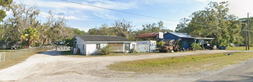 More Photos Of 13836 US Highway 41, Spring Hill Industrial For Sale