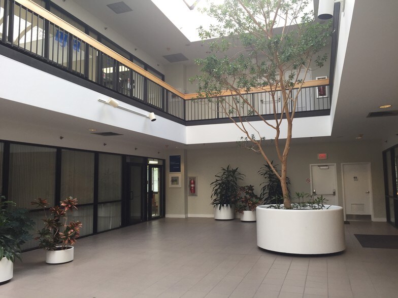 More Photos Of 133 Franklin Corner Rd, Lawrenceville Office For Lease