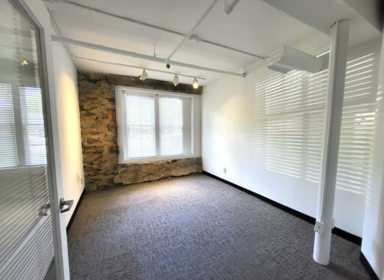 More Photos Of 1708 Peachtree St NW, Atlanta Medical For Sale