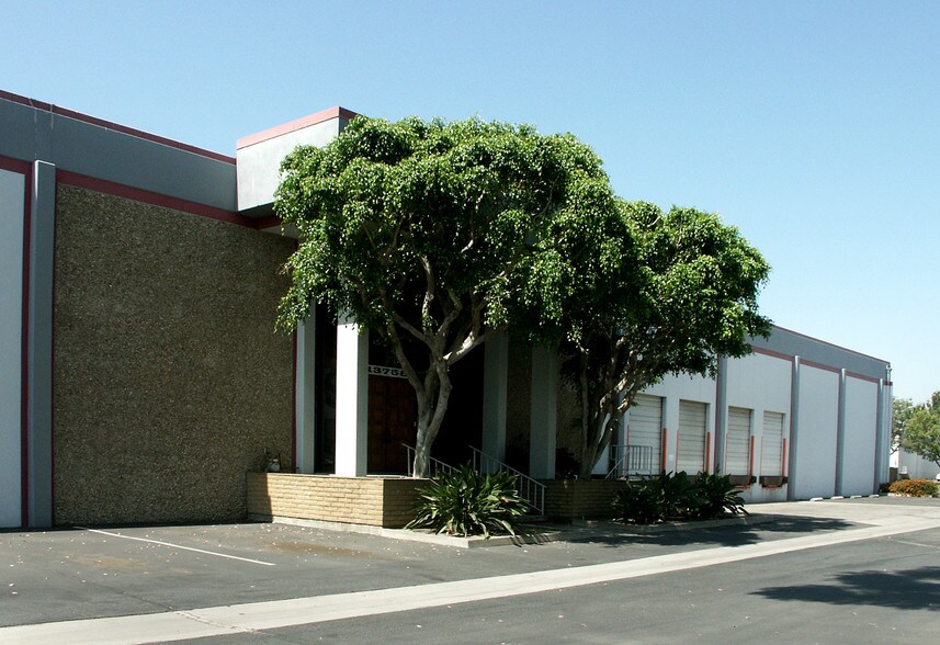 More Photos Of 13758-13760 Midway St, Cerritos Warehouse For Lease