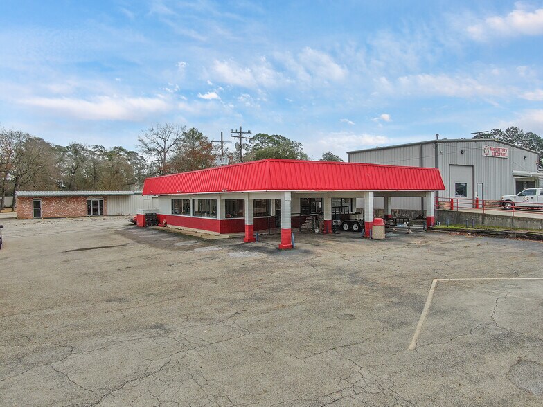 More Photos Of 1612 N Frazier St, Conroe Fast Food For Lease