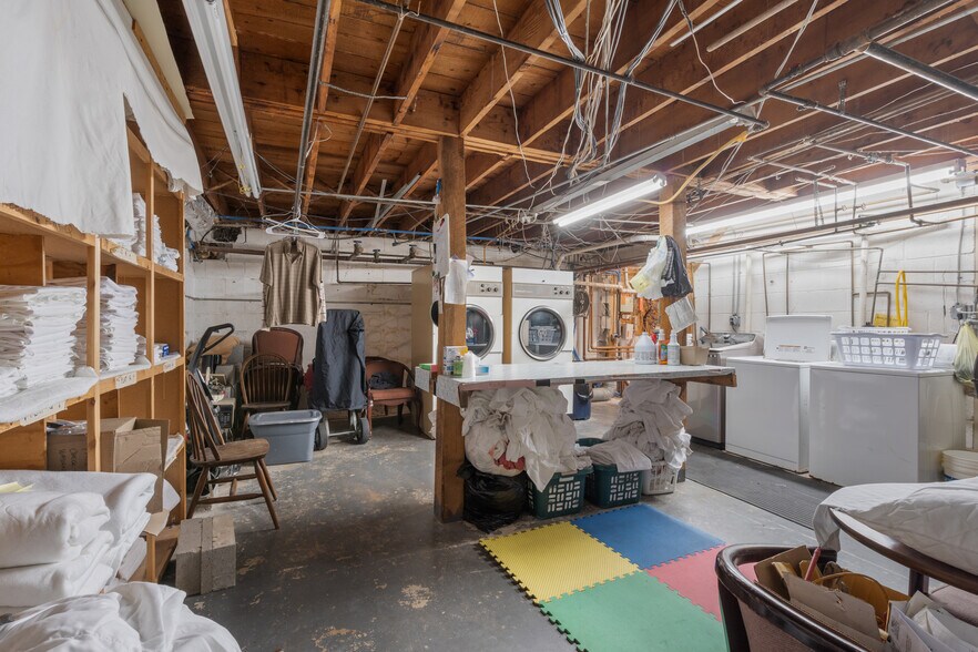 More Photos Of , Eureka Springs Unknown For Sale