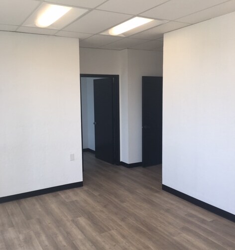 More Photos Of 253 E Harris Ave, South San Francisco Warehouse For Lease