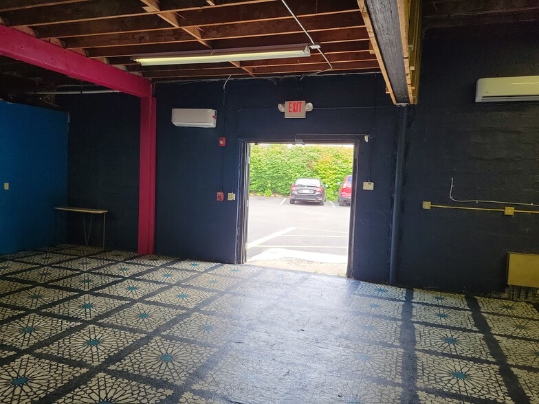 More Photos Of 260 Main St, Keansburg Flex For Lease