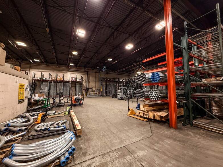 More Photos Of 305 Massabesic St, Manchester Manufacturing For Sale