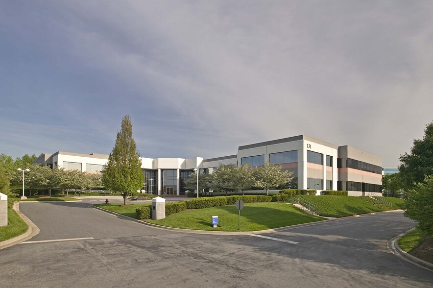 More Photos Of 131 National Business Pky, Annapolis Junction Office For Lease