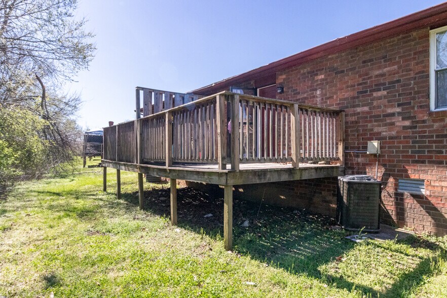 More Photos Of , Nashville Multifamily For Sale