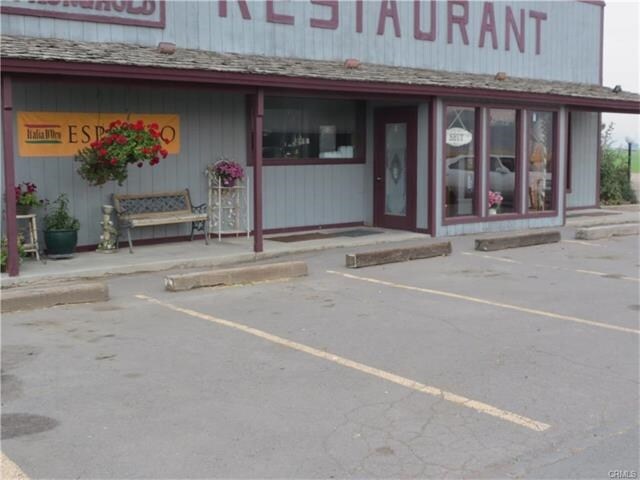 More Photos Of 45650 State Highway 139, Tulelake Restaurant For Sale