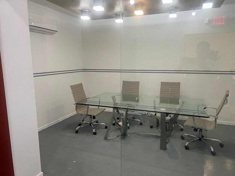 More Photos Of 6444 NE 4th Ave, Miami Warehouse For Sale