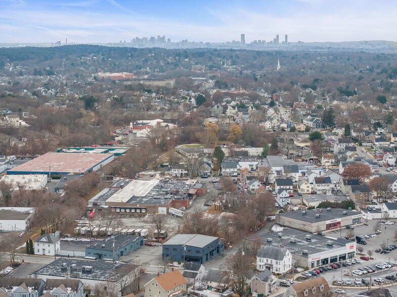 More Photos Of 9 Fowle St, Woburn Warehouse For Sale