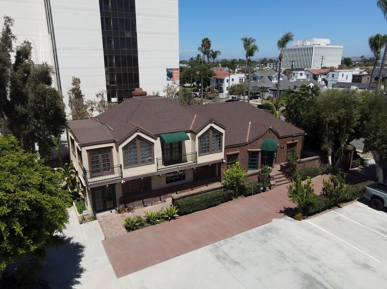 More Photos Of , Santa Ana Office For Sale