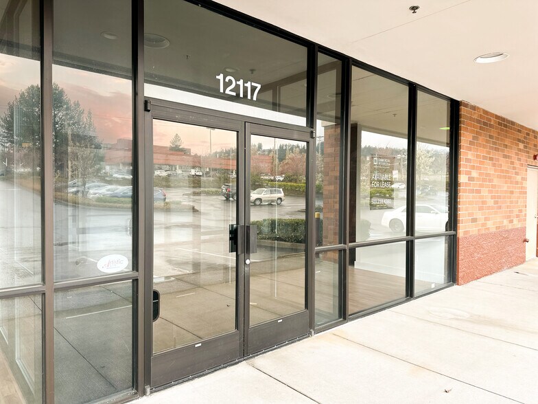 More Photos Of 12115-12117 SE Stevens Rd, Portland Unknown For Lease