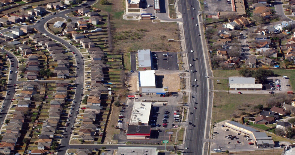 More Photos Of 8190-8214 FM 78, Converse Storefront For Sale