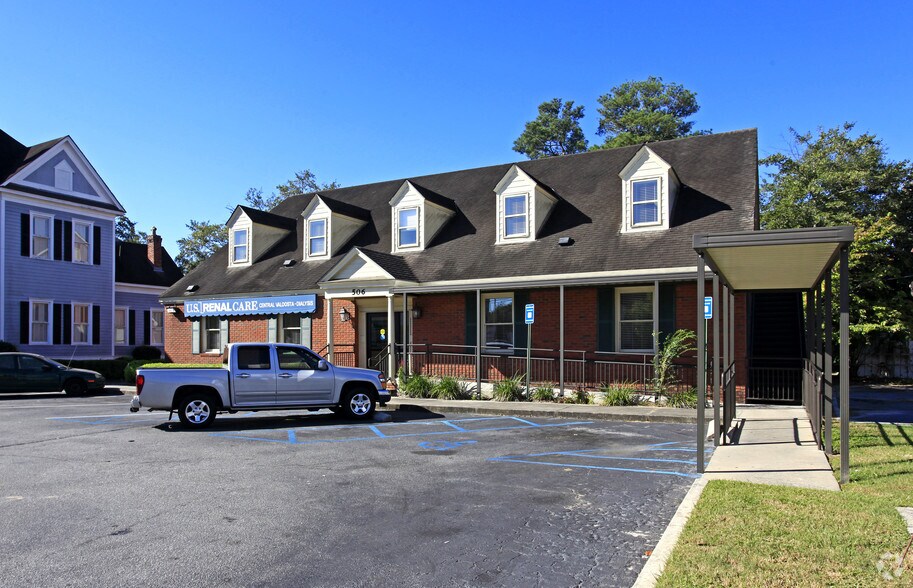 More Photos Of 506 N Patterson St, Valdosta Medical For Sale