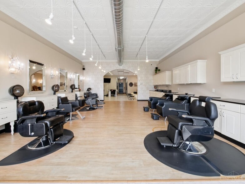 More Photos Of 3504 Harrison Ave, Cincinnati Storefront For Sale