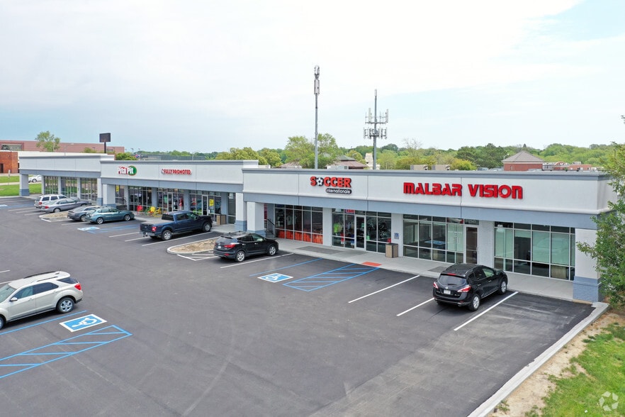 Primary Photo Of 2505-2545 S 132nd St, Omaha Storefront For Lease