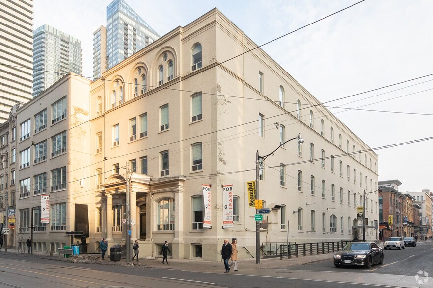 More Photos Of 276 King St W, Toronto Office Residential For Lease