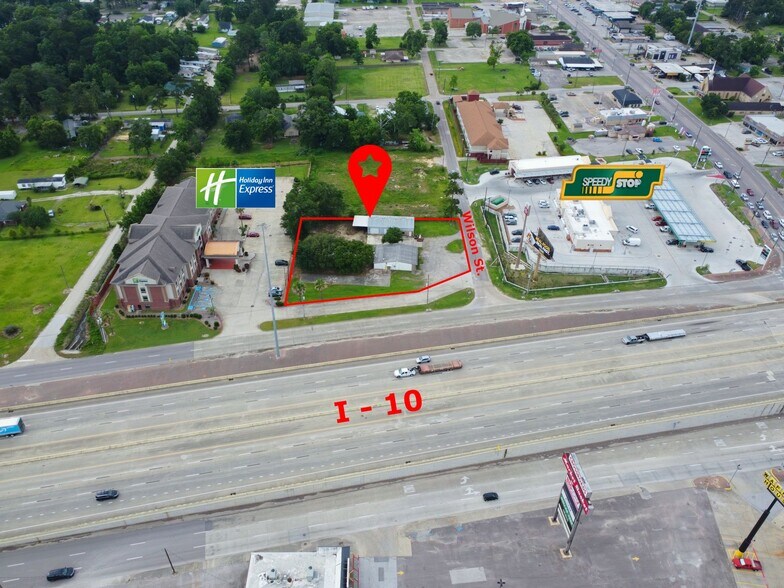 Primary Photo Of 590 Wilson St, Vidor Light Manufacturing For Sale