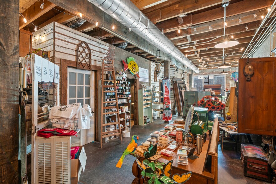 More Photos Of 119 S 3rd St, Smithfield Storefront For Sale