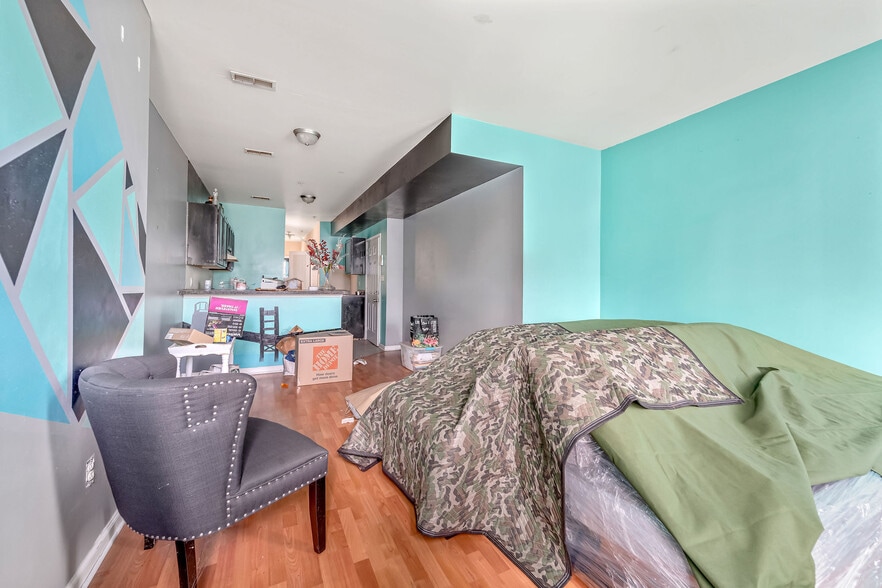 More Photos Of 139 State St, Camden Multifamily For Sale