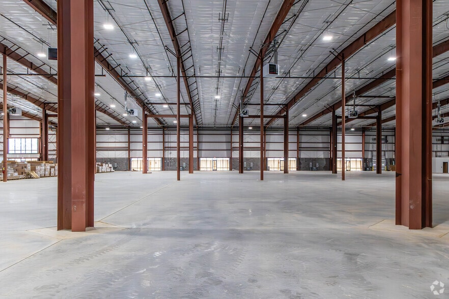 More Photos Of 41 Randolph Rd, Howell Warehouse For Lease