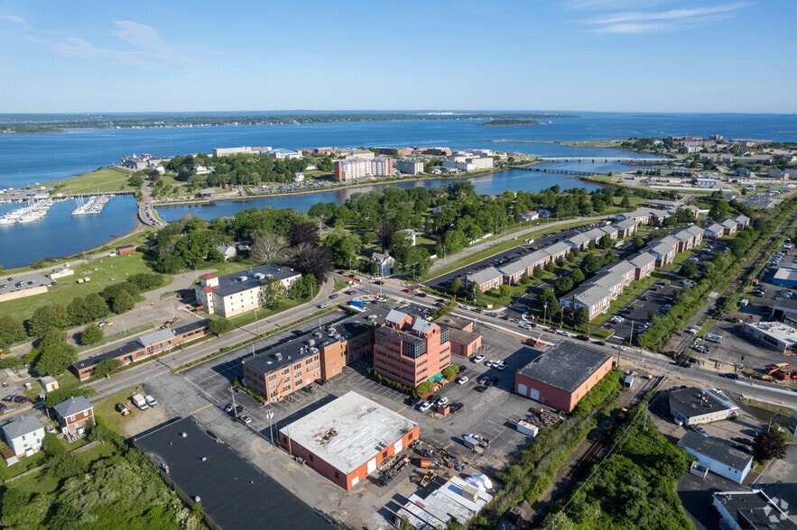 More Photos Of 221 3rd St, Newport Office For Lease