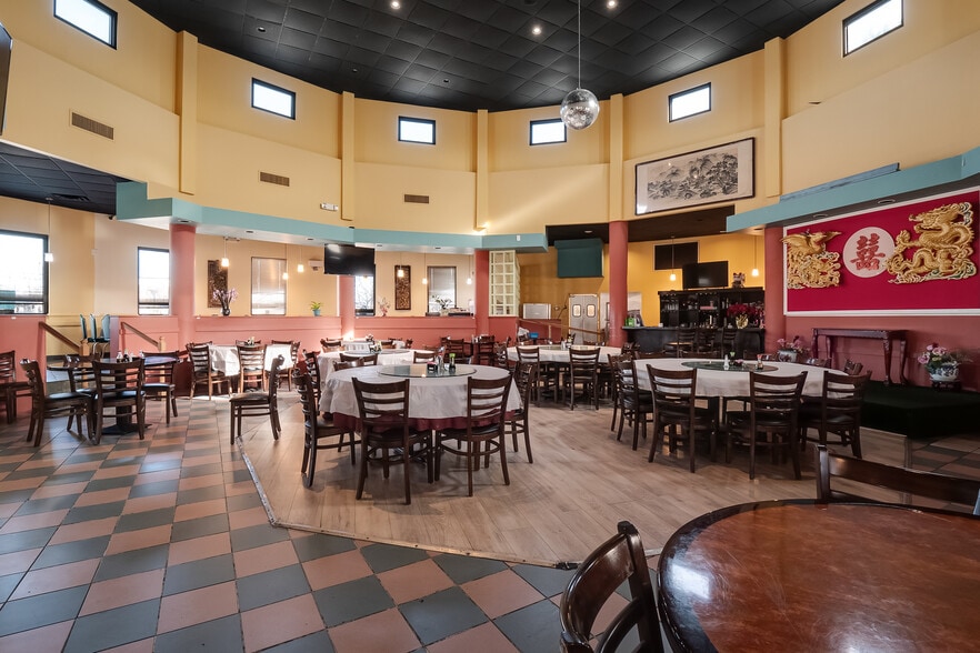 More Photos Of 2936 Kirby Whitten Rd, Memphis Restaurant For Sale