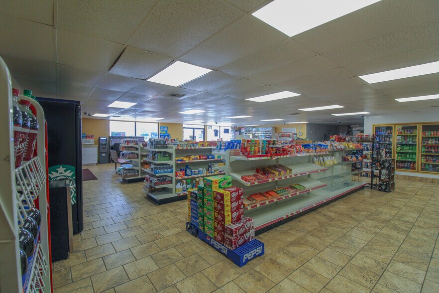More Photos Of 7 W Kibler Hwy, Van Buren Service Station For Sale