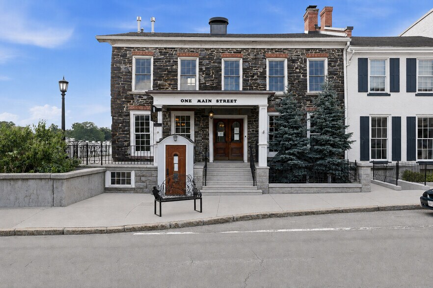 More Photos Of 1-3 Main Street, Le Roy Restaurant For Sale
