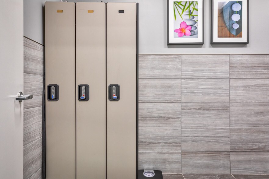 More Photos Of 130 Almshouse Rd, Richboro Medical For Sale