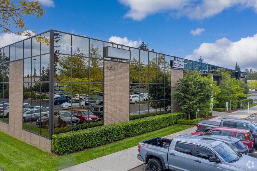 Primary Photo Of 1010 SE Everett Mall Way, Everett Office For Lease