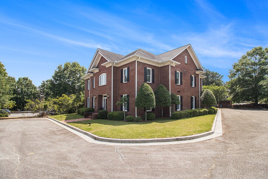 More Photos Of 1580 Warsaw Rd, Roswell Office For Sale