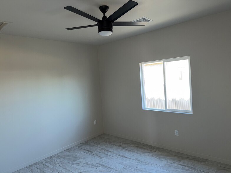 More Photos Of 3902 E Fairmount St, Tucson Apartments For Sale