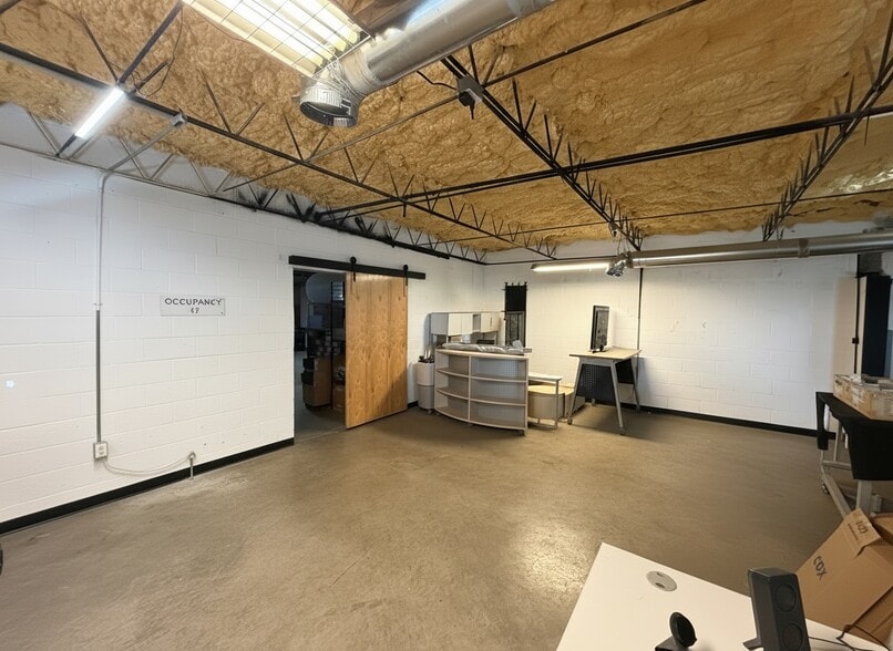 More Photos Of 1825 W Main St, Oklahoma City Warehouse For Sale