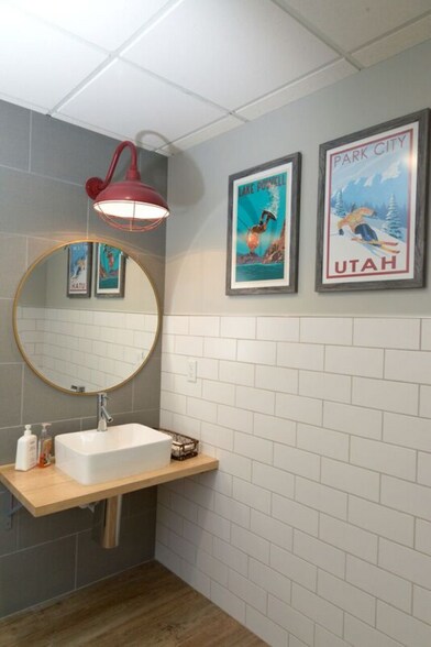 More Photos Of 2651 W South Jordan Pkwy, South Jordan Medical For Lease