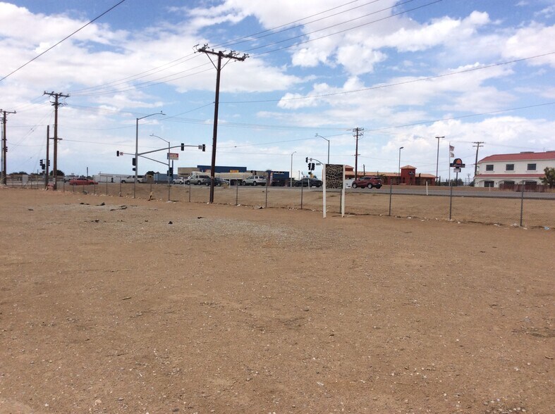 More Photos Of 11559 Bartlett Ave, Adelanto Land For Sale