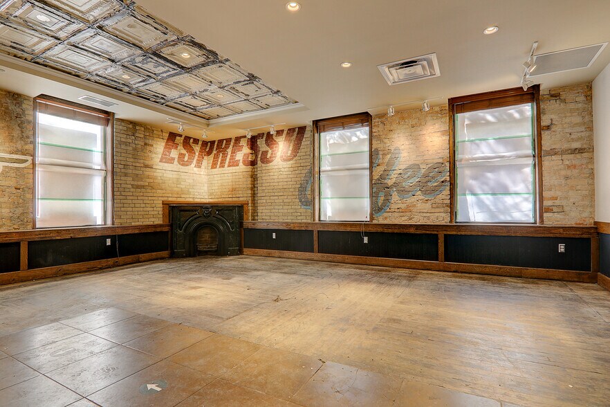 More Photos Of 66 Gerrard St E, Toronto Storefront Retail Office For Lease
