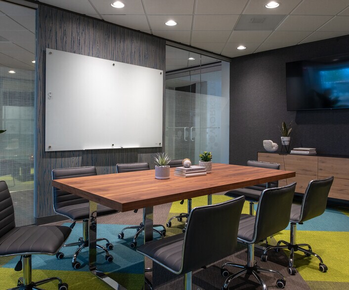 More Photos Of 8100 Washington Ave, Houston Coworking Space