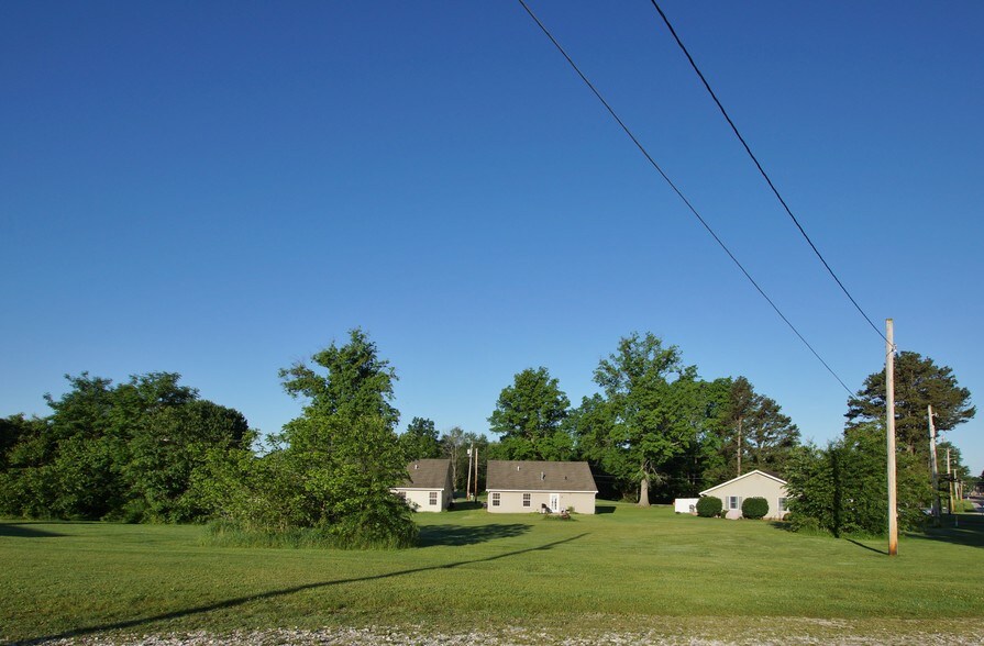 More Photos Of 474 Main St, Brewster Specialty For Sale