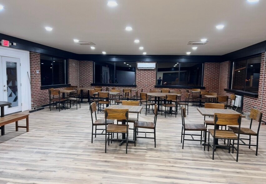 Primary Photo Of 1820 Route 206, Southampton Freestanding For Lease