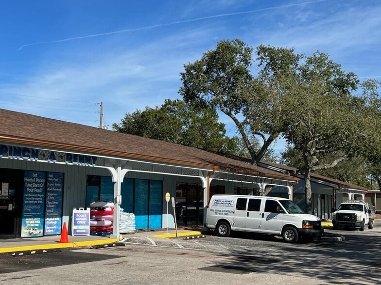 More Photos Of 4102 34th St S, Saint Petersburg Storefront Retail Office For Lease