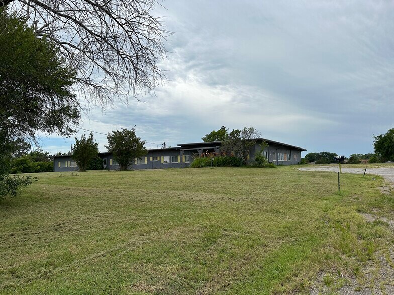 More Photos Of 5020 Sayle St, Greenville Assisted Living For Sale