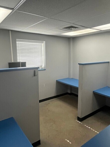 More Photos Of 7001 S Sooner Rd, Oklahoma City Warehouse For Sale