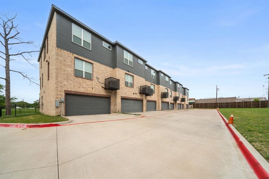More Photos Of 1601 Mignon Dr, Arlington Apartments For Sale