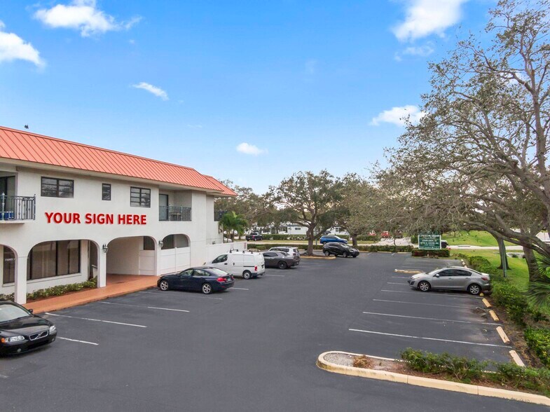 More Photos Of 1485 37th St, Vero Beach Medical For Lease