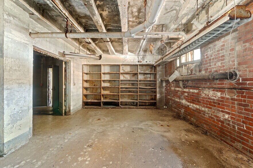 More Photos Of 1190 Main St, West Warwick Loft Creative Space For Sale