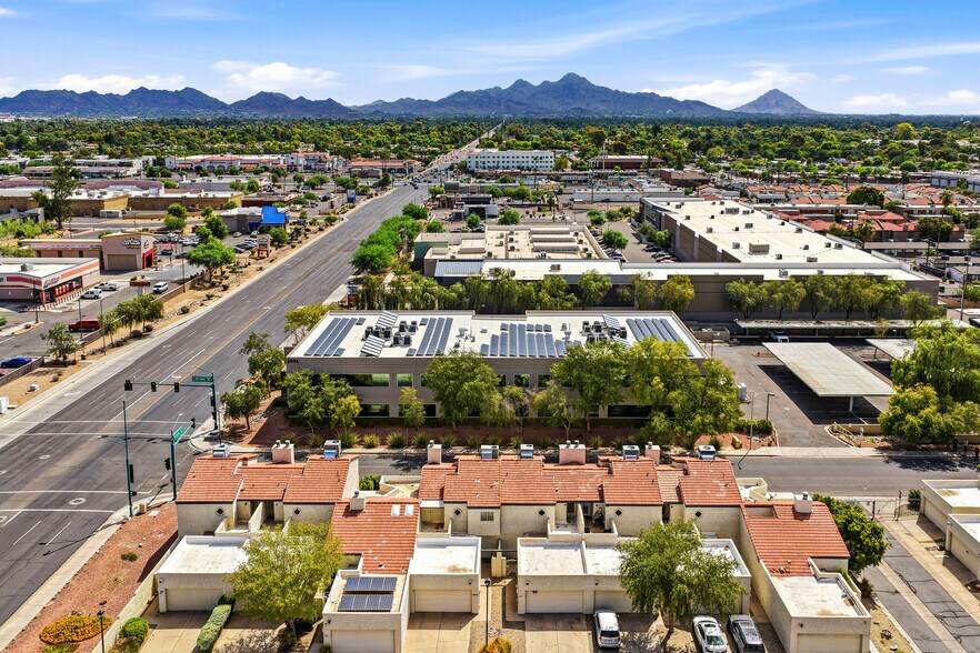 More Photos Of 2051 W Northern Ave, Phoenix Medical For Lease