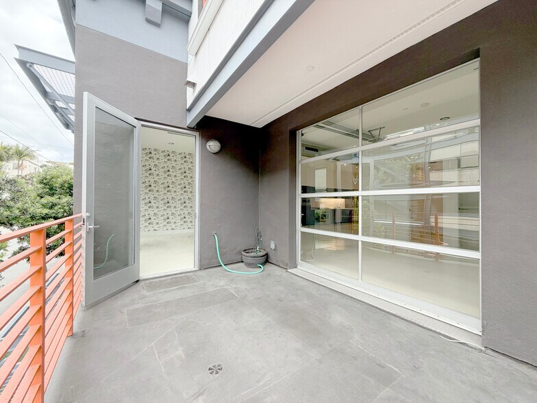 More Photos Of 212 Marine St, Santa Monica Loft Creative Space For Lease